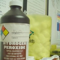 Hydrogen-Peroxide-tip.jpg Hydrogen-Peroxide-tip.jpg