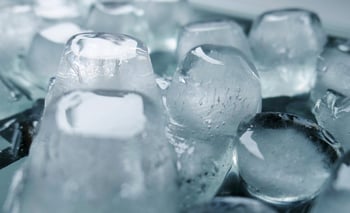 Ice Cubes ice cubes can break a dog tooth